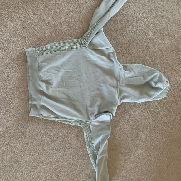 Garage cropped hoodie with strings - Picture 2 of 5